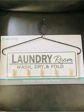 Farmhouse Laundry Room Wooden Decor - NWT